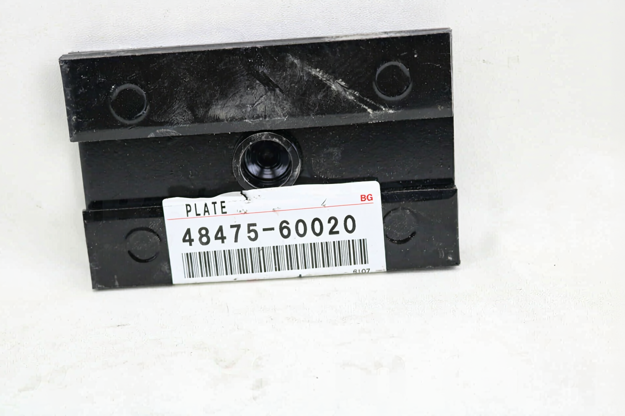 PLATE, DISTANCE(FOR FRONT), Toyota 4847560020