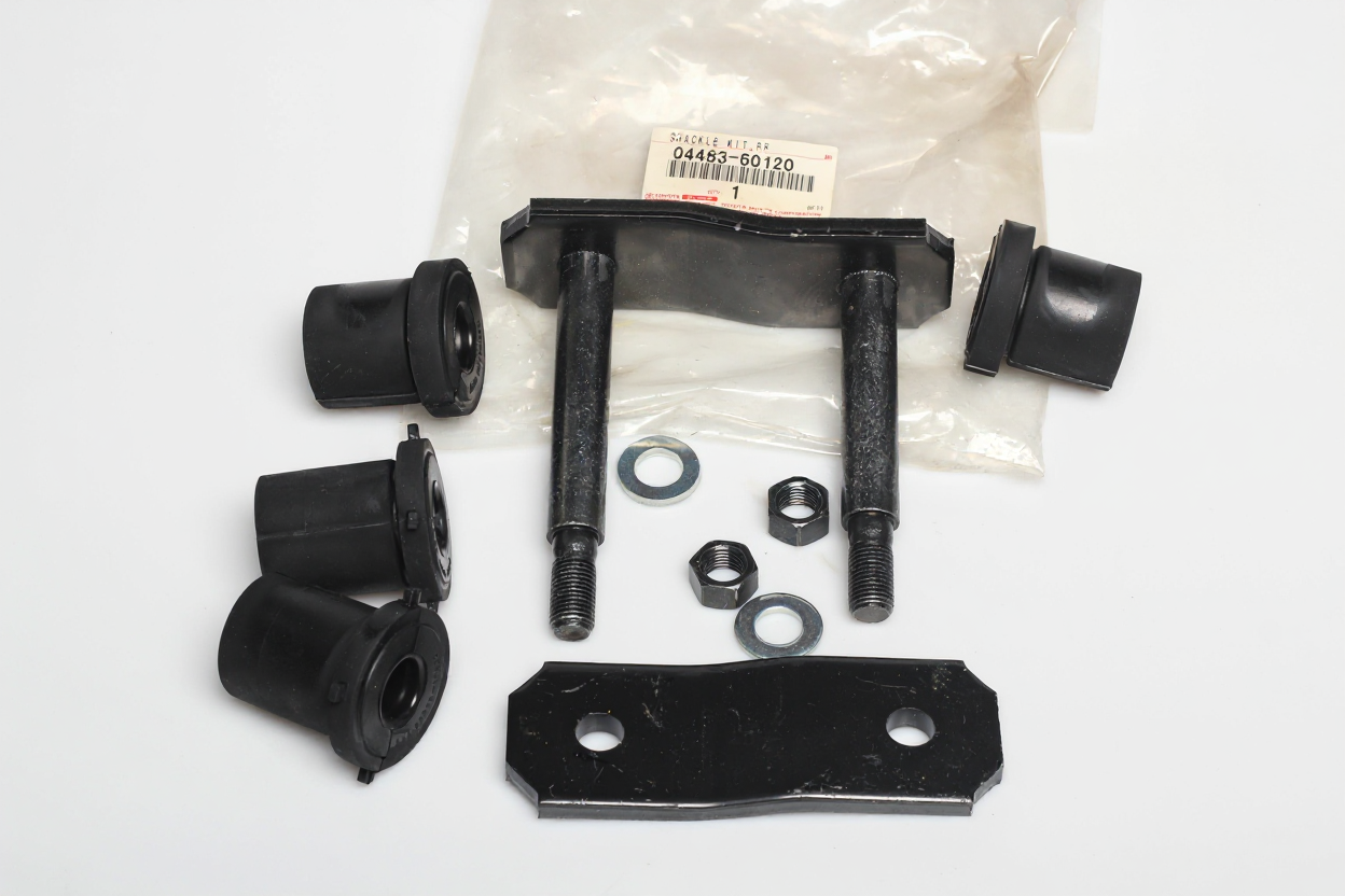SHACKLE KIT, REAR SPRING, Toyota 0448360120