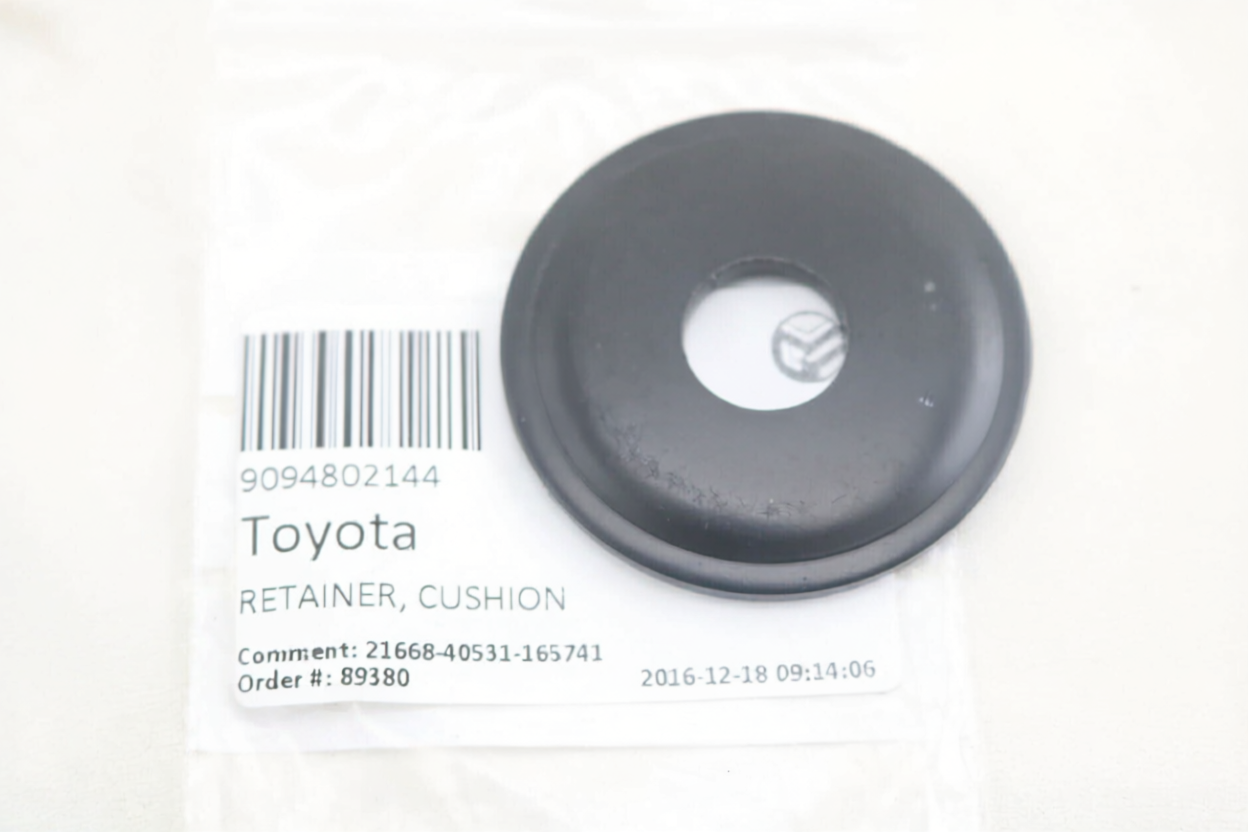 RETAINER, CUSHION, NO.1(FOR REAR SHOCK ABSORBER), Toyota 9094802144