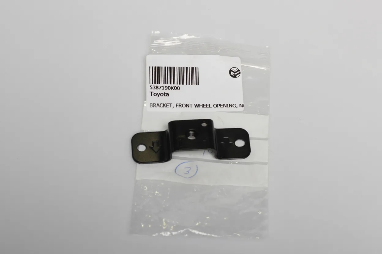 BRACKET, FRONT WHEEL OPENING, NO.7 : 5387190K00