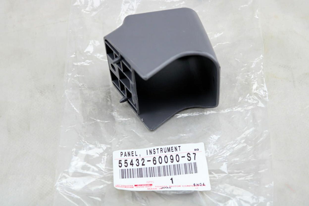 PANEL, INSTRUMENT PANEL FINISH, LOWER NO.1 : 5543260090S7