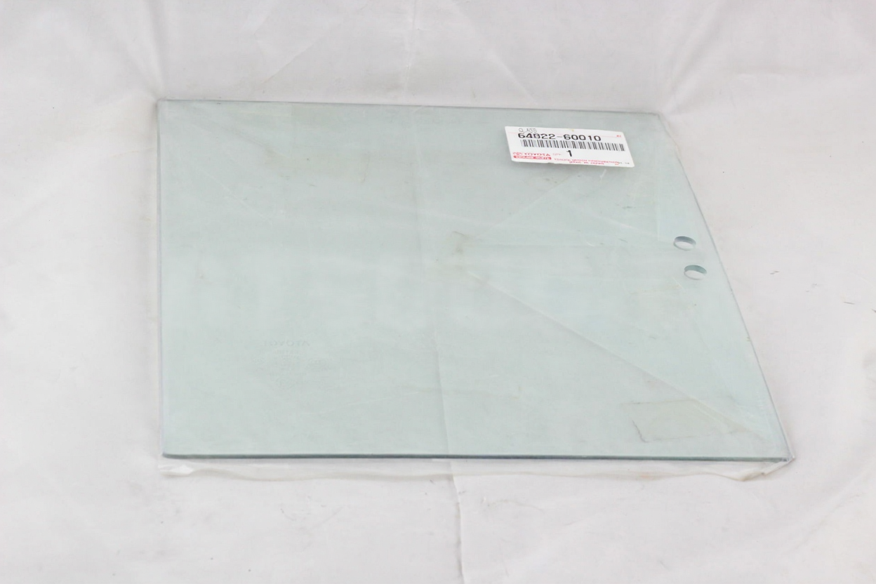 GLASS, BACK WINDOW SLIDE, LH: 6482260010
