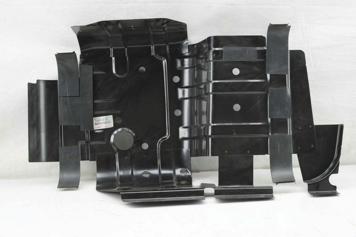 PROTECTOR SUB-ASSY, FUEL TANK, NO.1: 7760660130