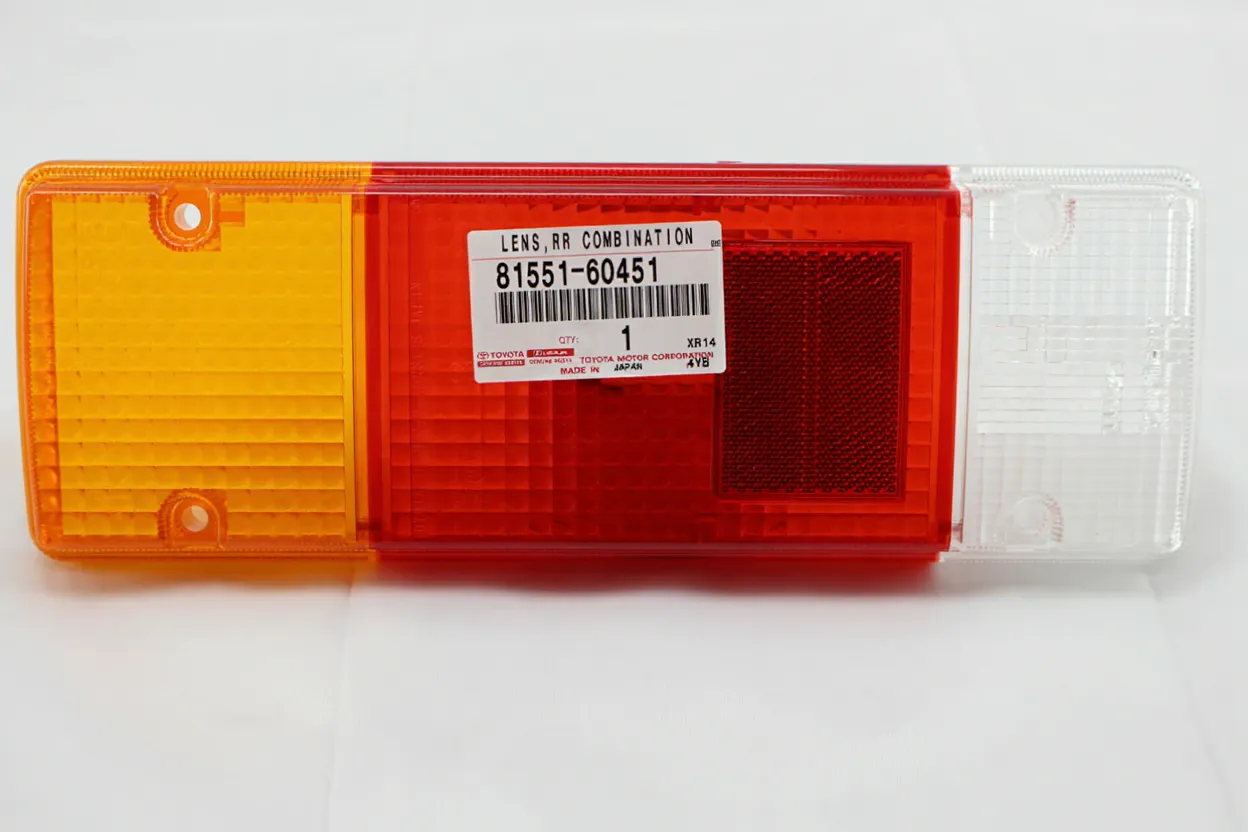 LENS, REAR COMBINATION LAMP, RH ,Part number: 8155160451