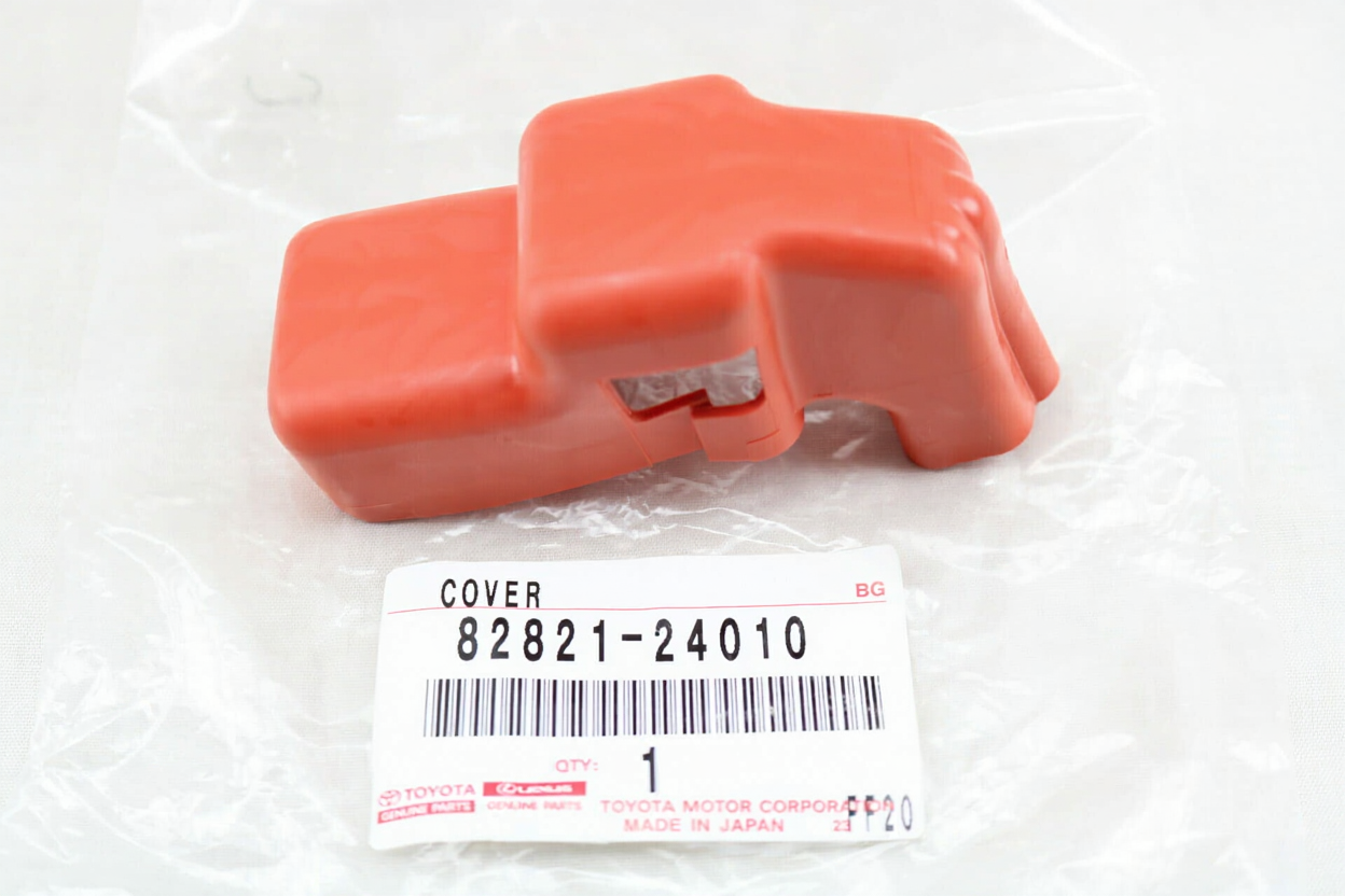 COVER, CONNECTOR , Part number: 8282124010
