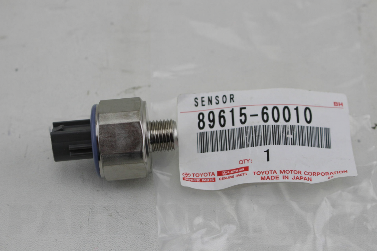 SENSOR, KNOCK CONTROL, Part number: 8961560010