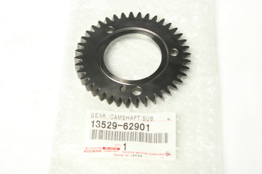 Toyota 1352962901 Gear, camshaft