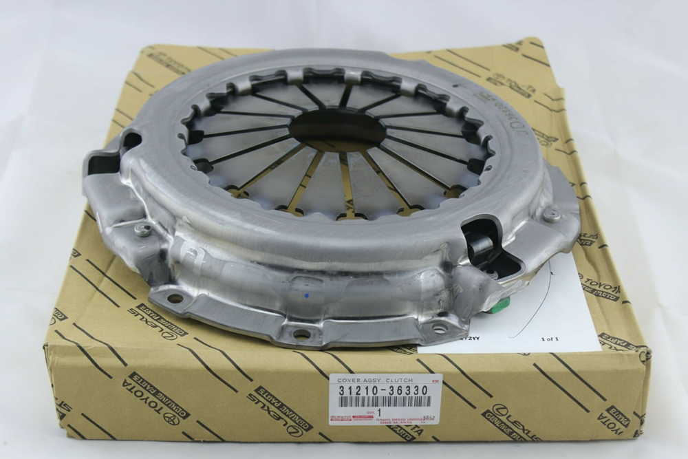 Toyota 3121036330 Cover assy clutch