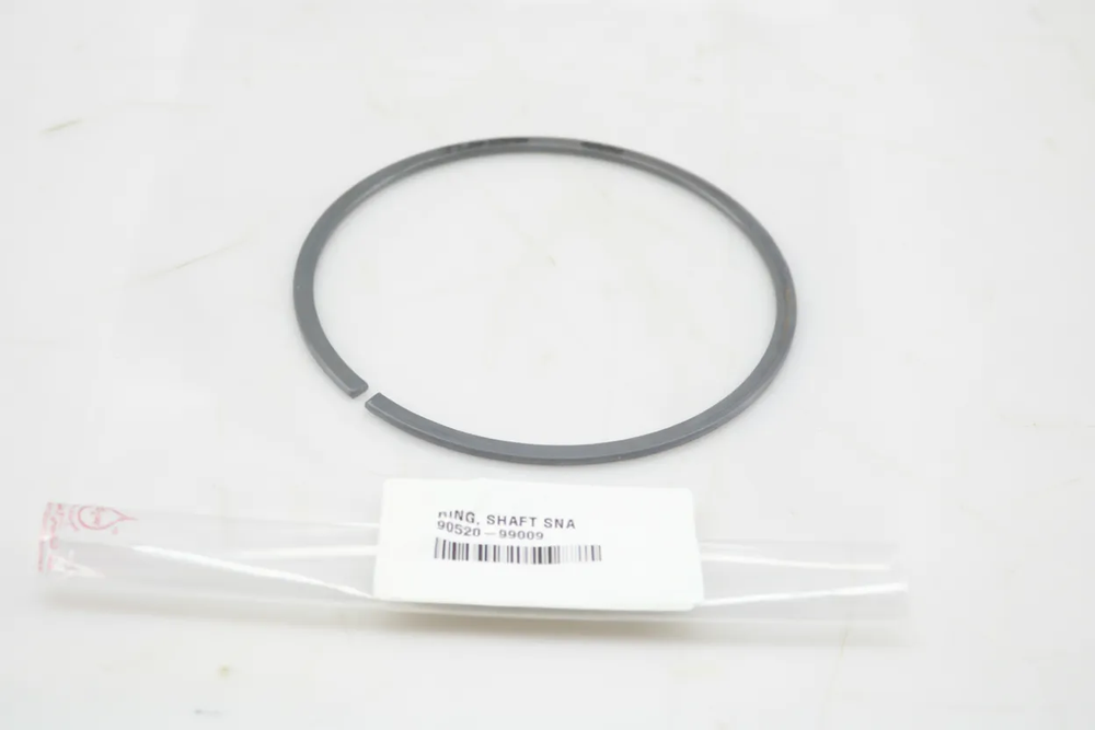 Toyota 9052099009 Ring, shaft snap