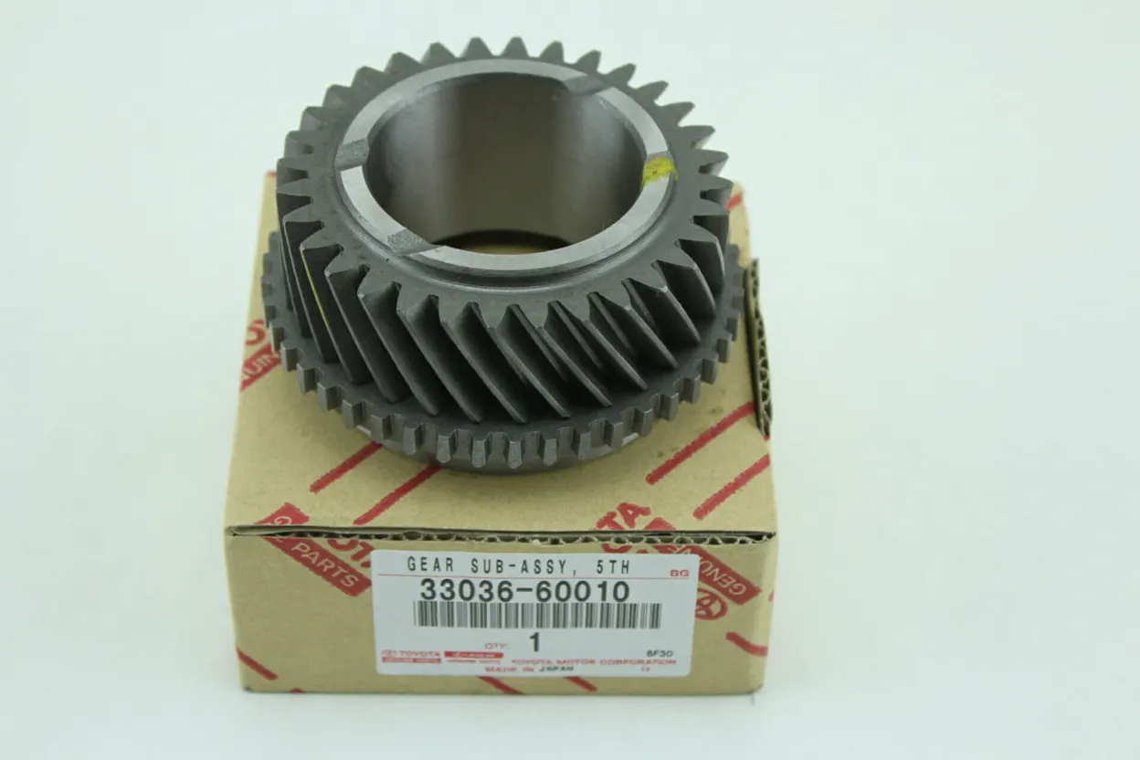 Toyota 3303660010 Gear sub-assy, 5th