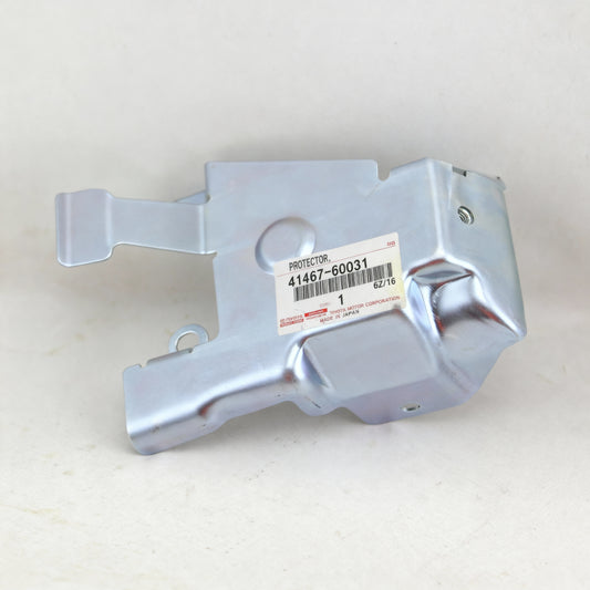 PROTECTOR, DIFFERENTIAL LOCK CYLINDER, Toyota 4146760031