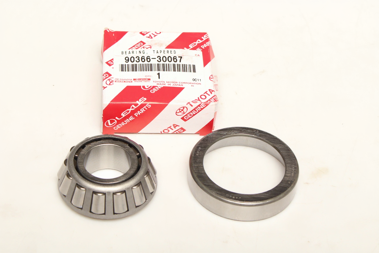 BEARING, TAPERED ROLLER (FOR FRONT DRIVE PINION FRONT), Toyota 9036630067
