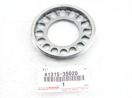 NUT, FRONT DIFFERENTIAL BEARING ADJUSTING, Toyota 4131535020