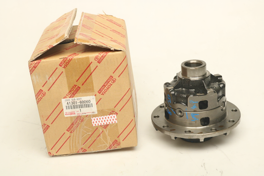CASE SUB-ASSY, REAR DIFFERENTIAL, Toyota 4130160060