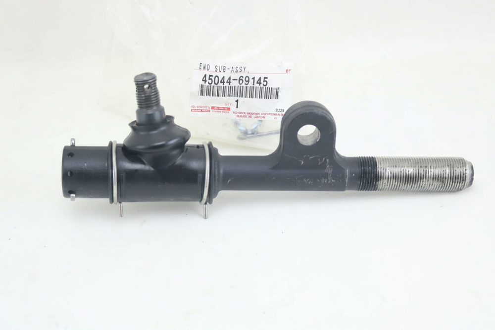 END SUB-ASSY, STEERING RELAY ROD, RH, Toyota 4504469145