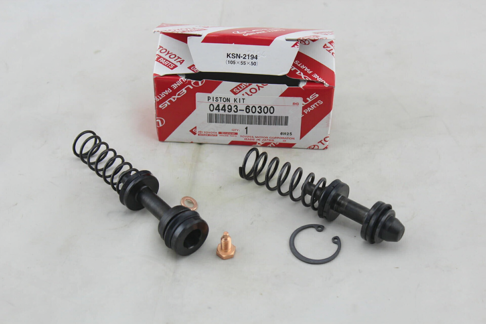 CYLINDER KIT, BRAKE MASTER, Toyota 0449360300