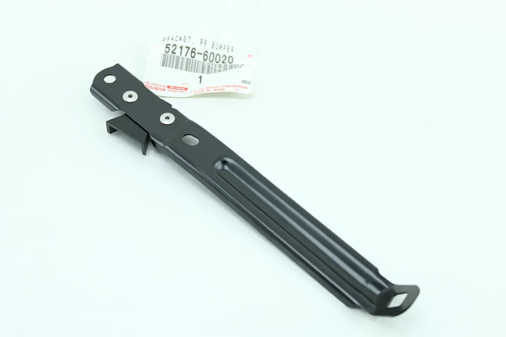 BRACKET, REAR BUMPER ARM MOUNTING, LH : 5217660020