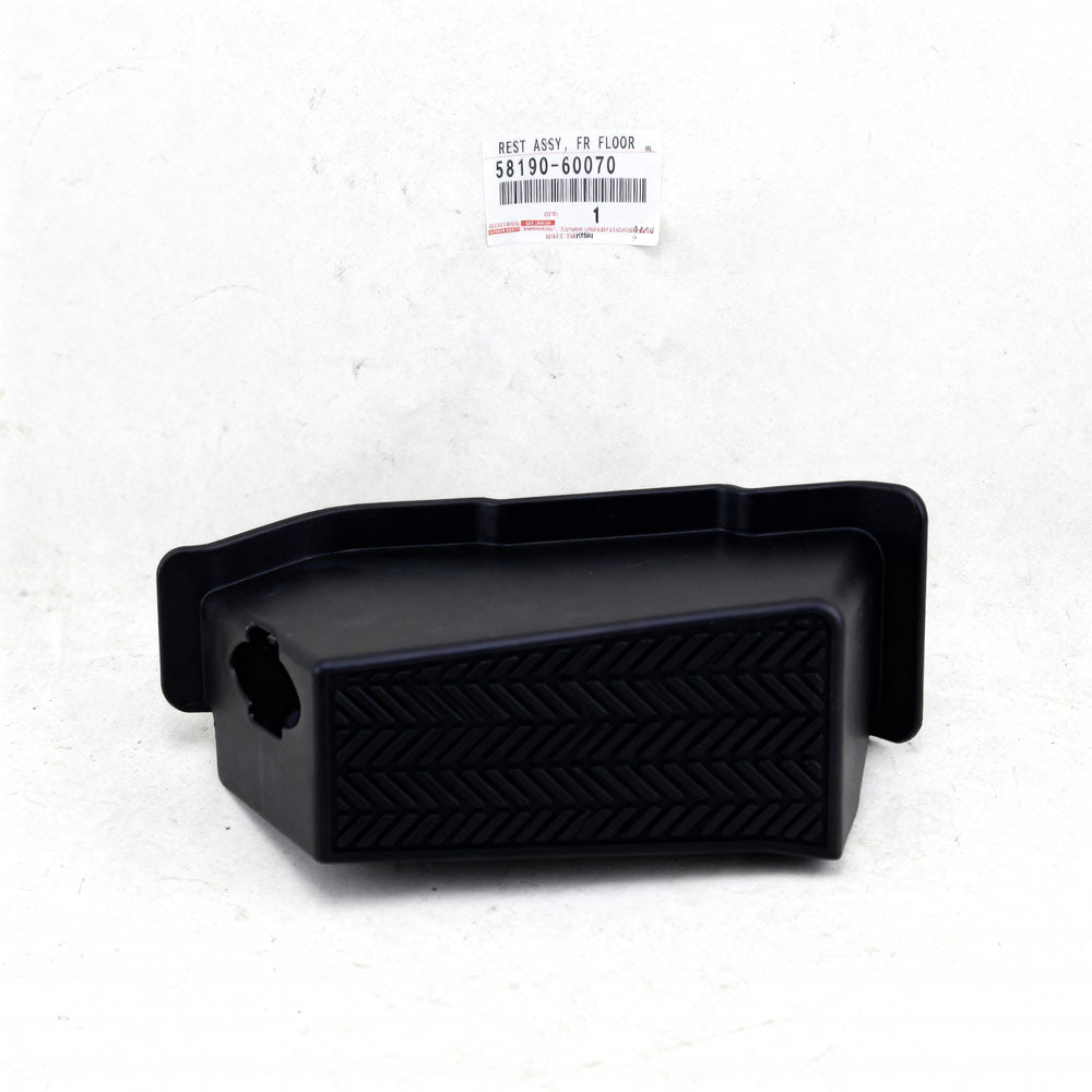 FOOTREST, FRONT FLOOR : 5819060070