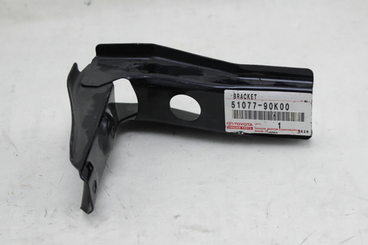 BRACKET SUB-ASSY, SIDE STEP, NO.2, RH/LH : 5107790K00