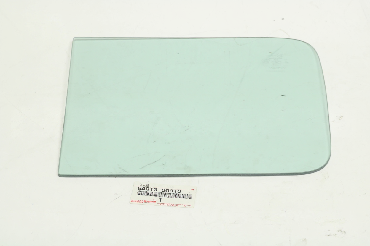 GLASS, BACK WINDOW CORNER, RH : 6481360010