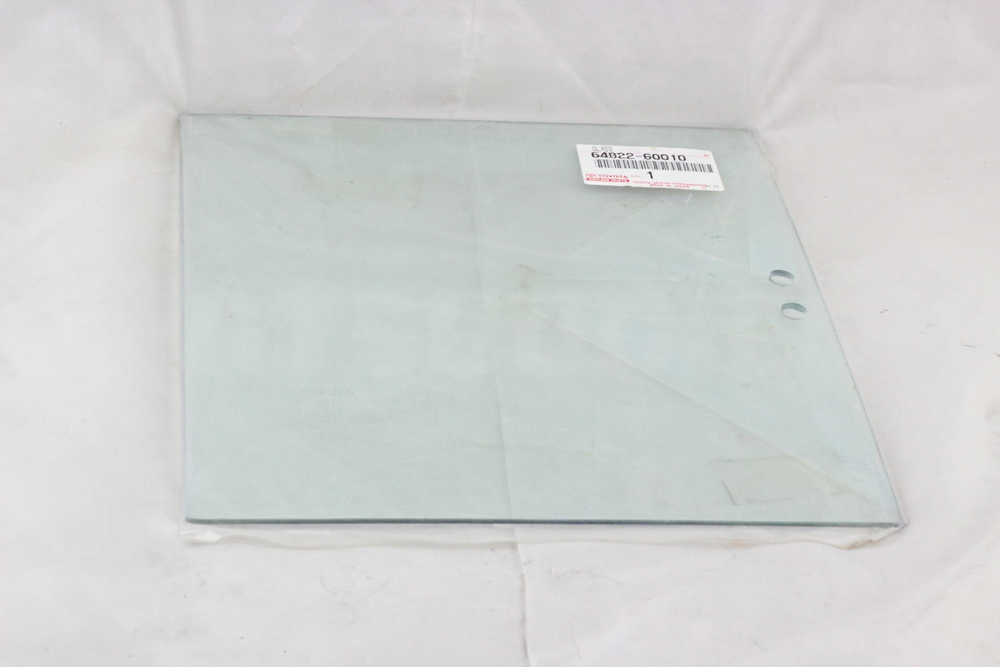 GLASS, BACK WINDOW SLIDE, LH: 6482260010