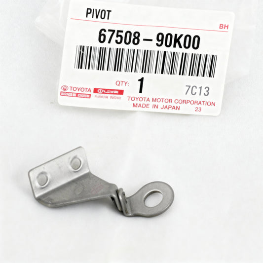 PIVOT SUB-ASSY, VENT WINDOW, UPPER LH:  6750890K00