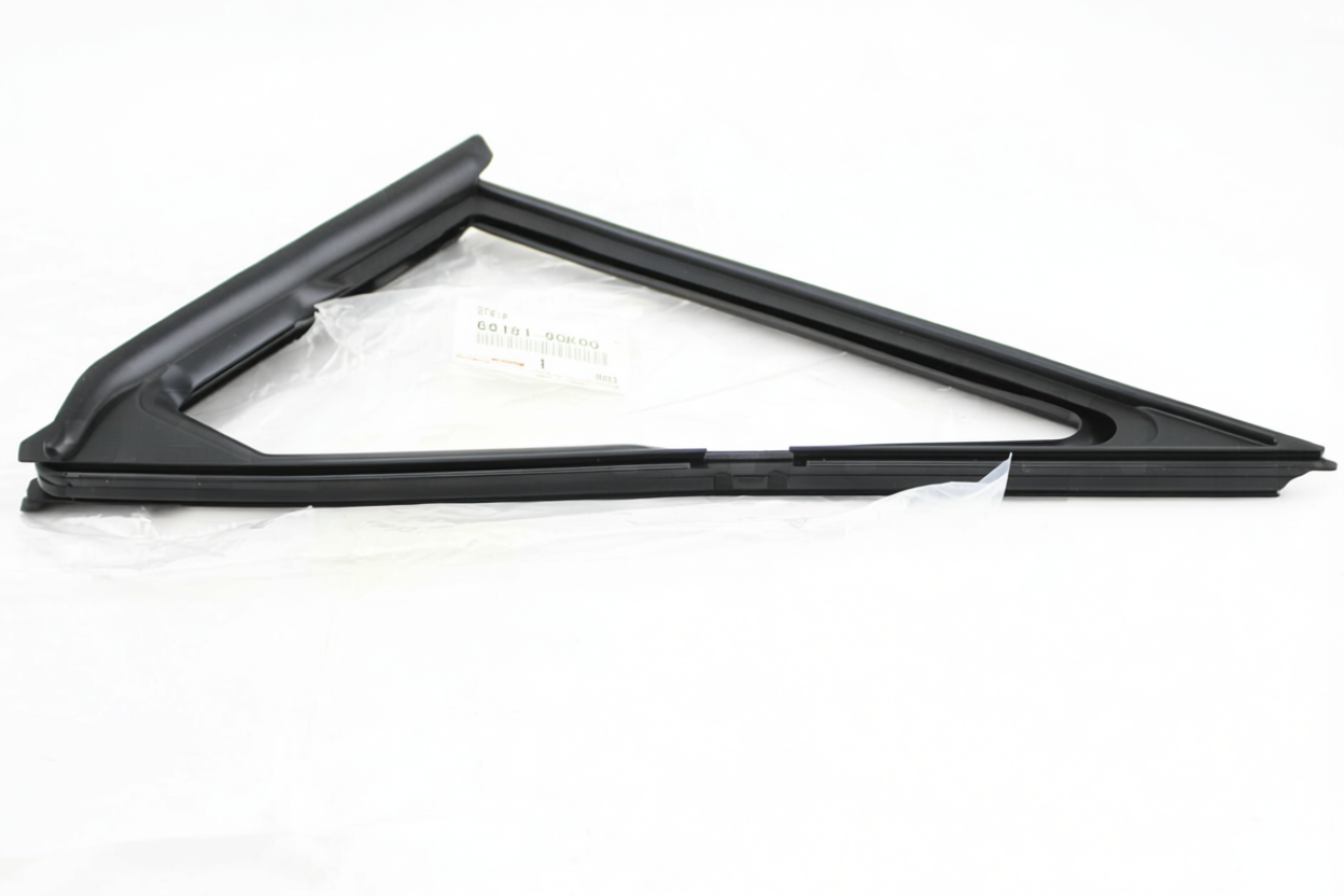 WEATHERSTRIP, FRONT DOOR VENT WINDOW, RH : 6818190K00