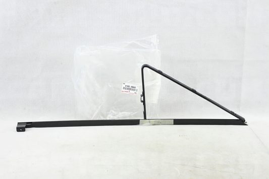 BAR ASSY, FRONT DOOR WINDOW DIVISION, RH: 6750390K00