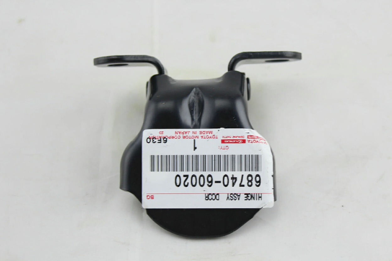 HINGE ASSY, FRONT DOOR, LOWER LH: 6874060020