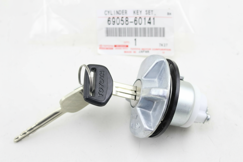 CYLINDER & KEY SET, FUEL FILLER LID : 6905860141