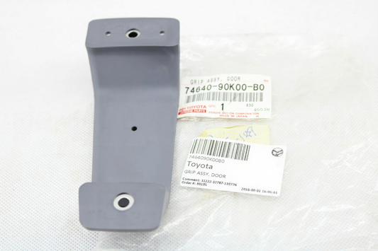 GRIP ASSY, DOOR ASSIST, LH : 7464090K00B0