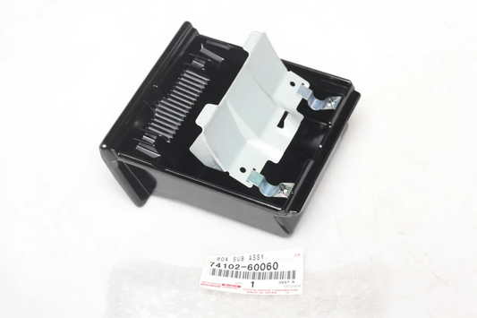 BOX SUB-ASSY, FRONT ASH RECEPTACLE: 7410260060