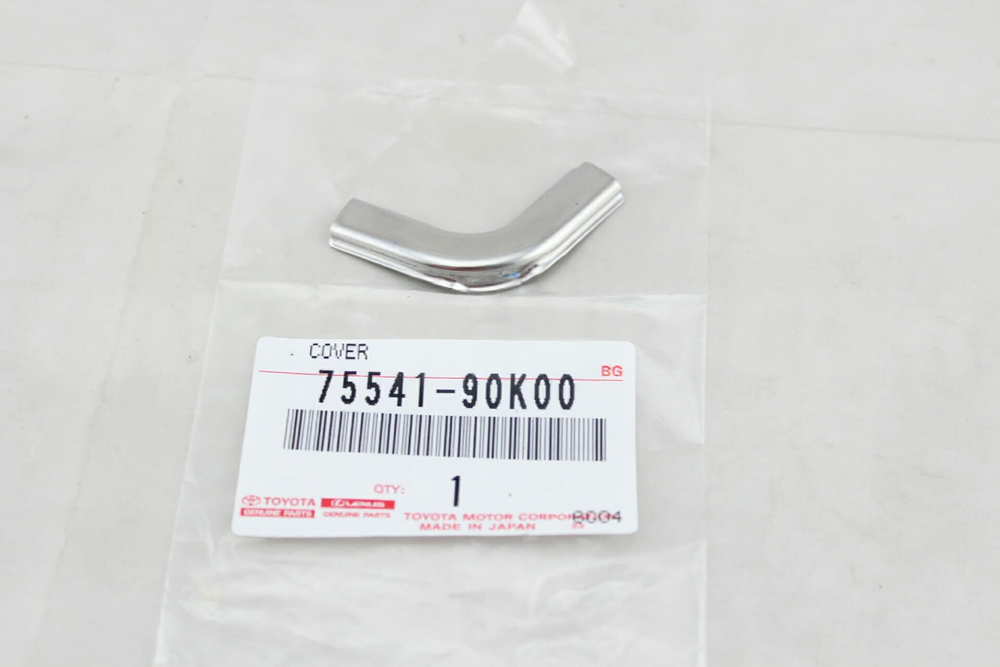 COVER, WINDSHIELD MOULDING JOINT, UPPER, RH/LH: 7554190K00