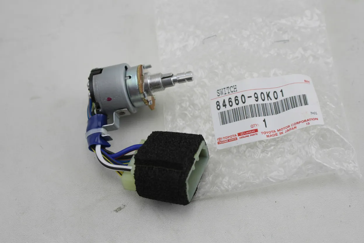 SWITCH ASSY, HEATER BLOWER , Part number: 8466090K01