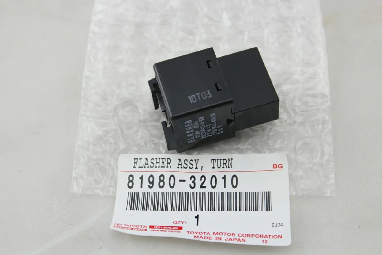 FLASHER ASSY, TURN SIGNAL , Part number: 8198032010