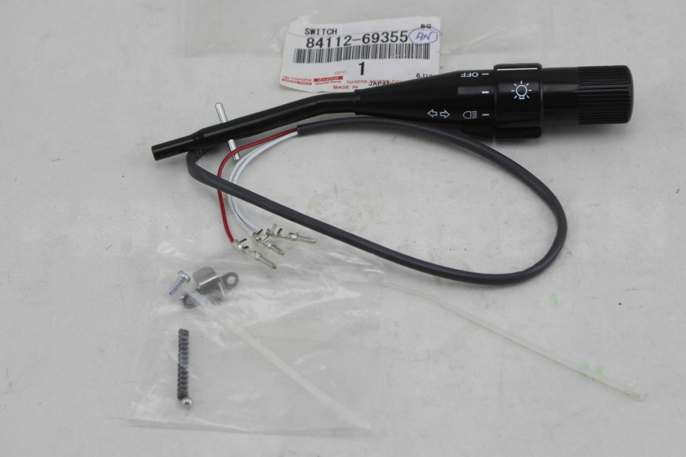 SWITCH ASSY, LIGHT CONTROL, NO.1 , Part number: 8411269355