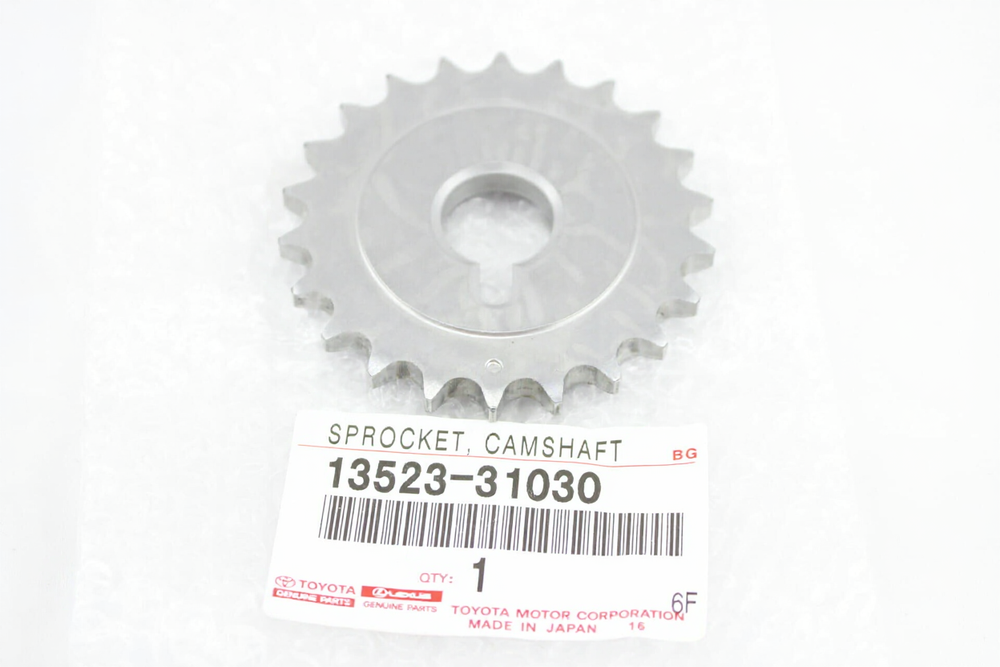 GEAR OR SPROCKET, CAMSHAFT TIMING: 1352331030
