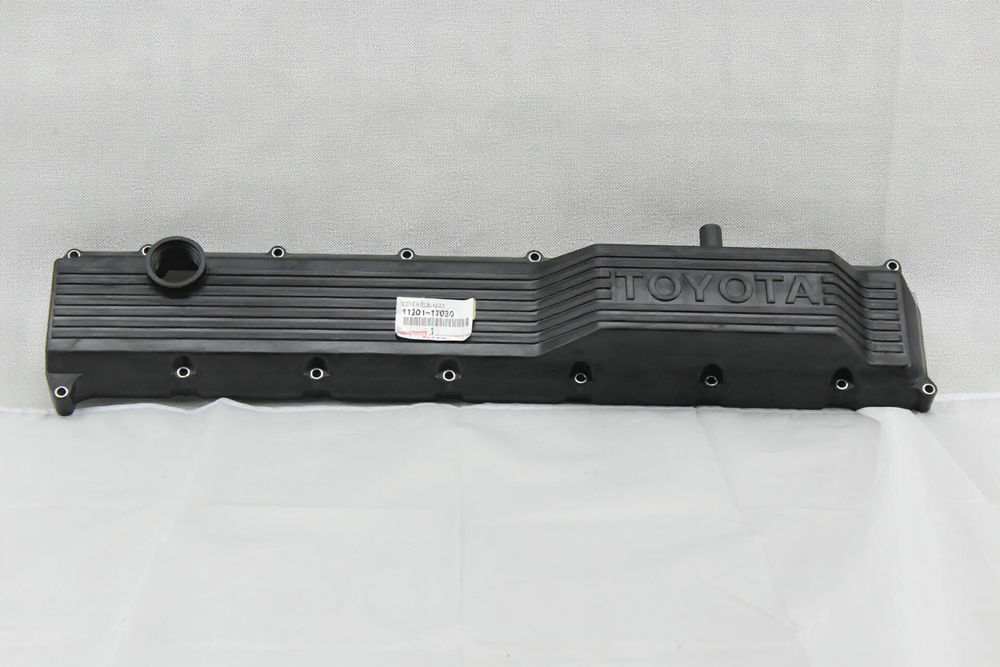 COVER SUB-ASSY, CYLINDER HEAD : 1120117020