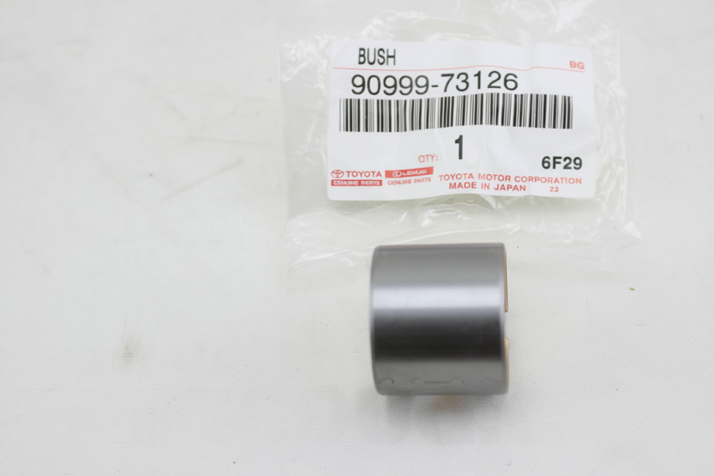 BUSH(FOR CONNECTING ROD SMALL END) : 9099973126