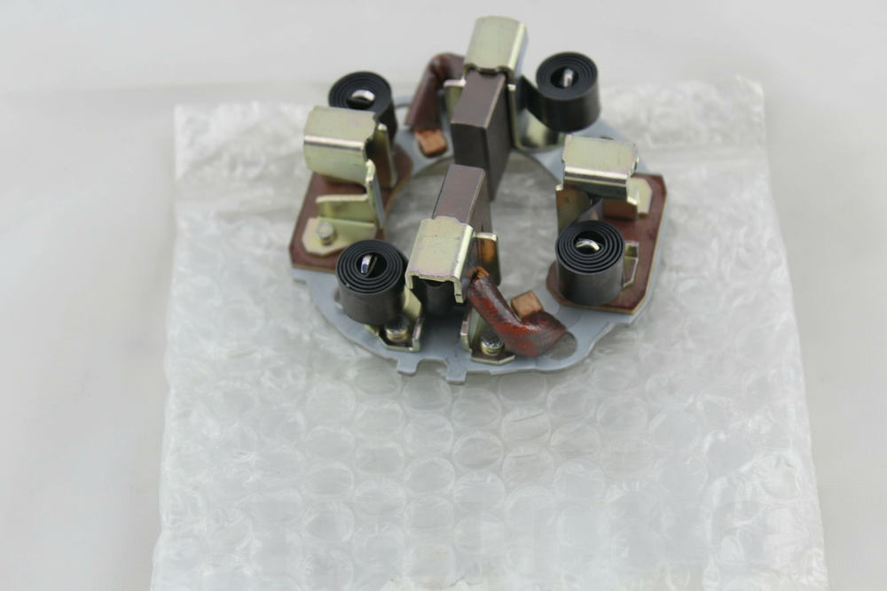 HOLDER ASSY, STARTER BRUSH: 2814077090
