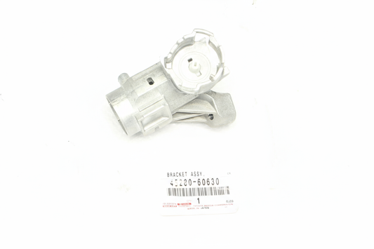 BRACKET ASSY, STEERING COLUMN, UPPER : 4528060630