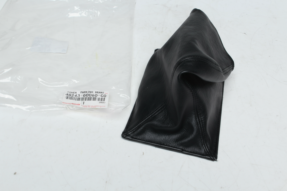 COVER, PARKING BRAKE LEVER: 4624360060C0