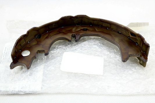 SHOE ASSY, PARKING BRAKE NO.1, RH/LH : 4658060060