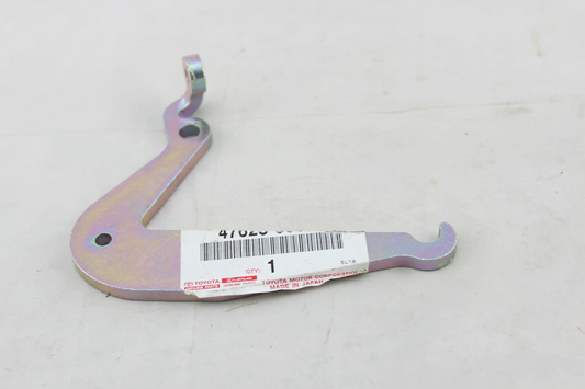 CRANK, PARKING BRAKE BELL, LH: 4762560010