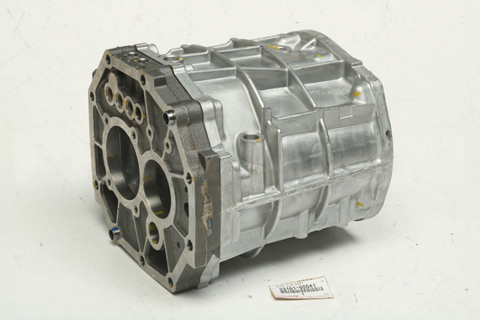 CASE, MANUAL TRANSMISSION Part number: 3310160041