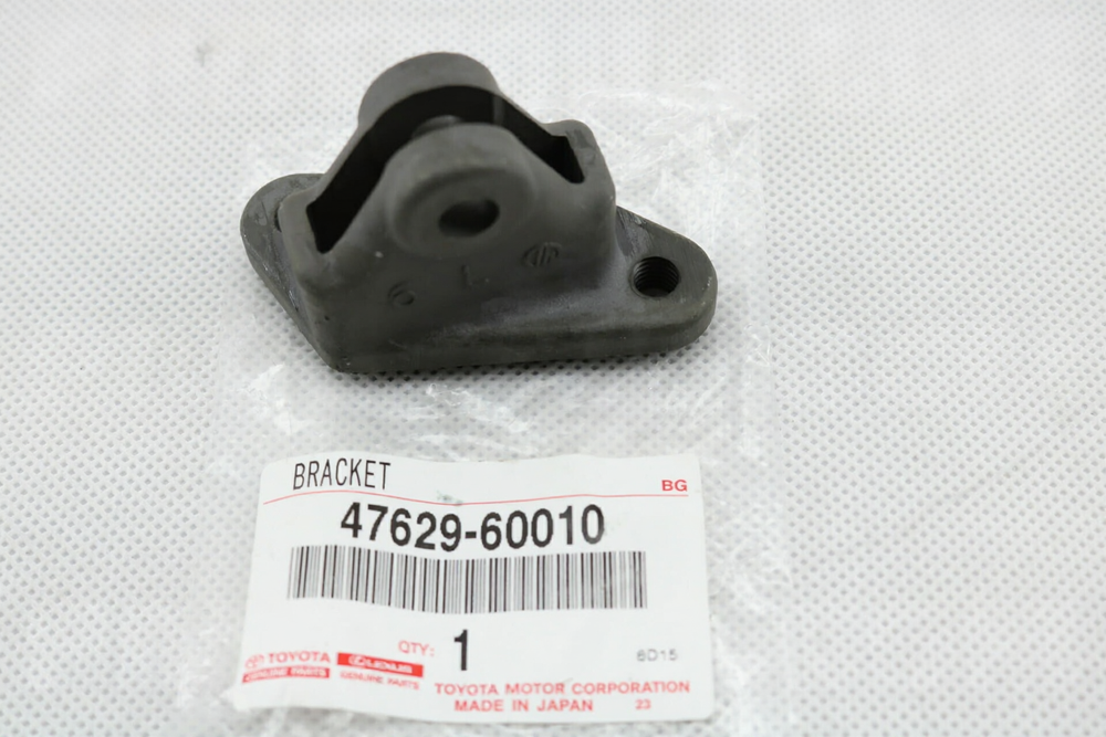 BRACKET, BELLCRANK, LH(FOR PARKING BRAKE) : 4762960010