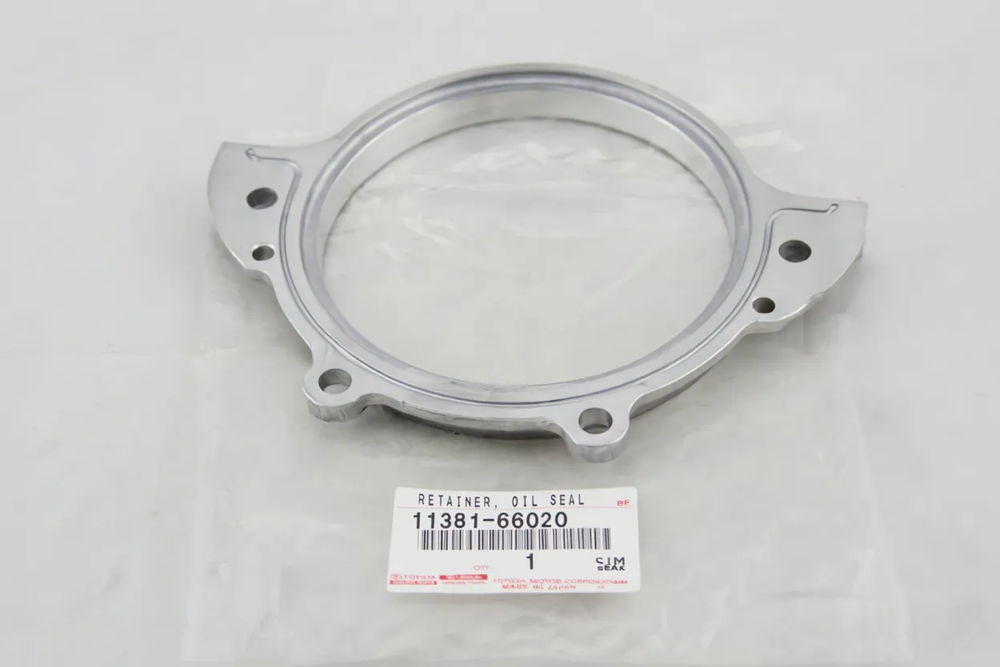 RETAINER, ENGINE REAR OIL SEAL